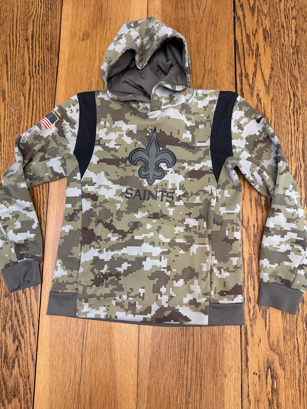 New Orleans Saints Hoodie Youth Medium Camouflage Pullover NFL Football Salute S